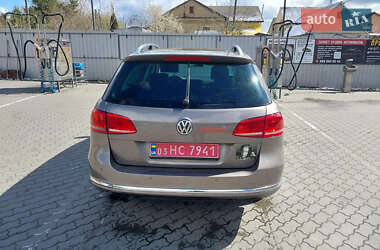 Універсал Volkswagen Passat 2011 в 