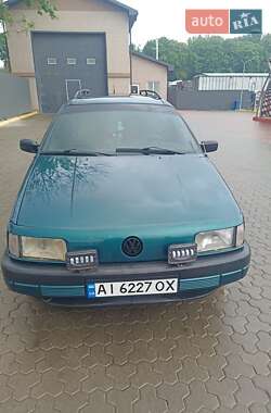 Універсал Volkswagen Passat 1991 в Жашківу