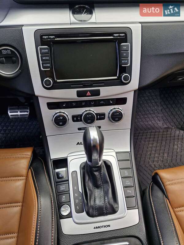 Универсал Volkswagen Passat 2014 в Львове