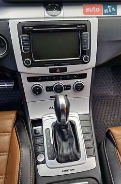 Универсал Volkswagen Passat 2014 в 
