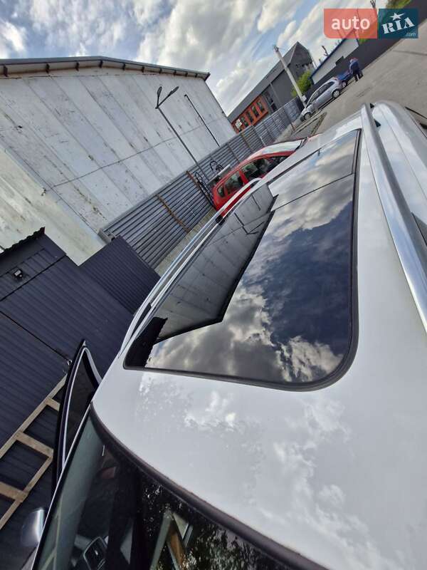 Универсал Volkswagen Passat 2014 в Львове