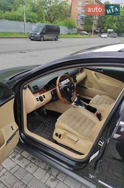 Універсал Volkswagen Passat 2008 в 