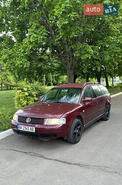 Универсал Volkswagen Passat 1999 в Ровно