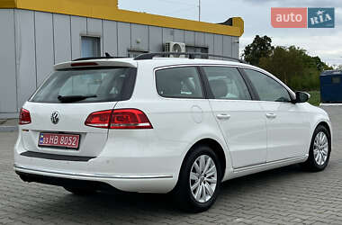 Універсал Volkswagen Passat 2011 в 