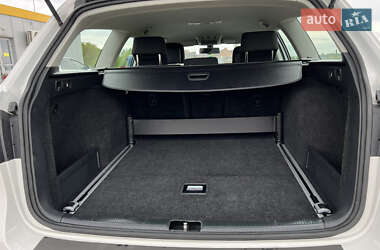 Універсал Volkswagen Passat 2011 в 