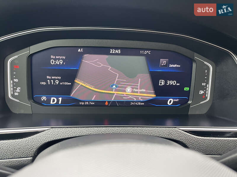 Универсал Volkswagen Passat 2021 в Виноградове фото 41 Универсал Volkswagen Passat 2021 в Виноградове