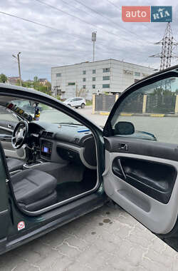Седан Volkswagen Passat 1999 в 