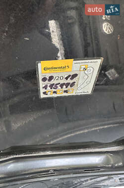 Универсал Volkswagen Passat 2004 в 