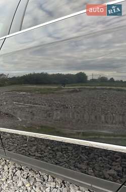 Седан Volkswagen Passat 2005 в Золочеве