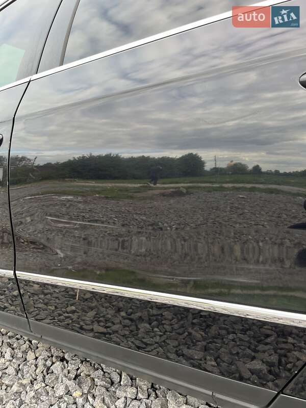 Седан Volkswagen Passat 2005 в Золочеве