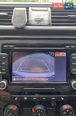 Седан Volkswagen Passat 2013 в 