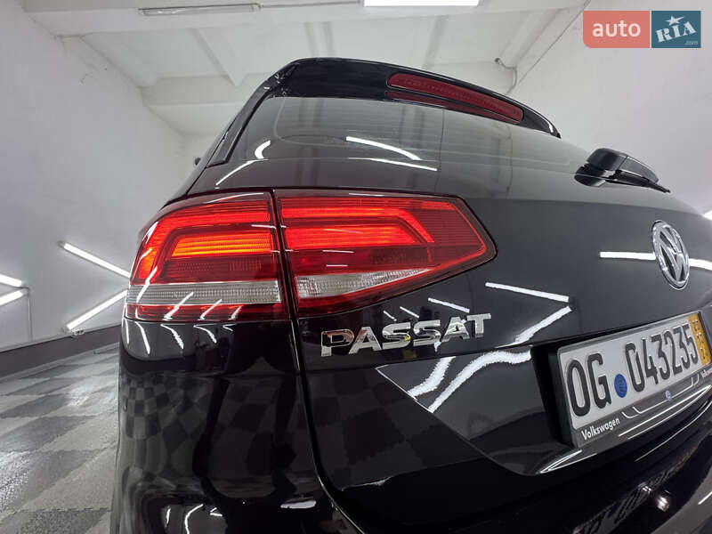 Універсал Volkswagen Passat 2015 в Трускавці