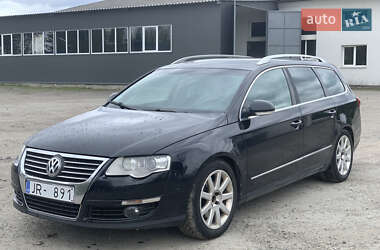 Універсал Volkswagen Passat 2006 в Рокитному