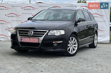 Універсал Volkswagen Passat 2010 в 