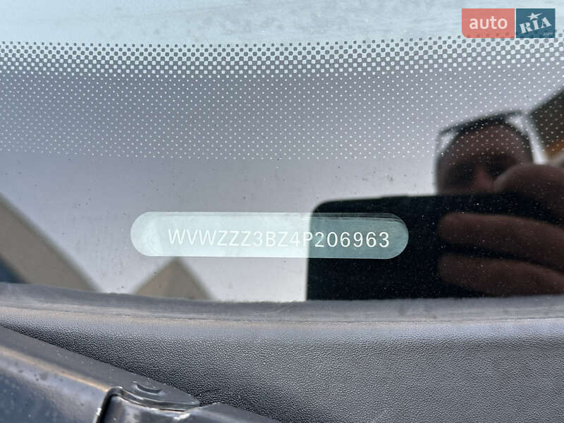 Седан Volkswagen Passat 2004 в Вінниці