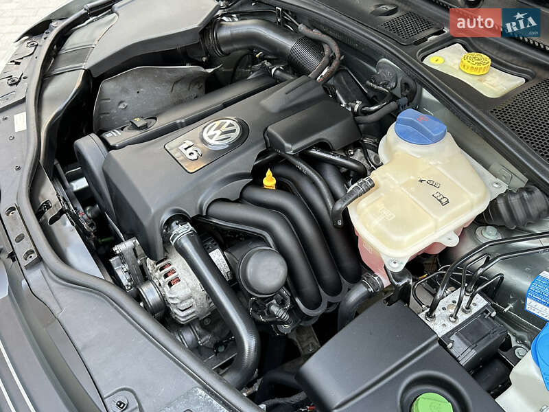 Седан Volkswagen Passat 2004 в Вінниці
