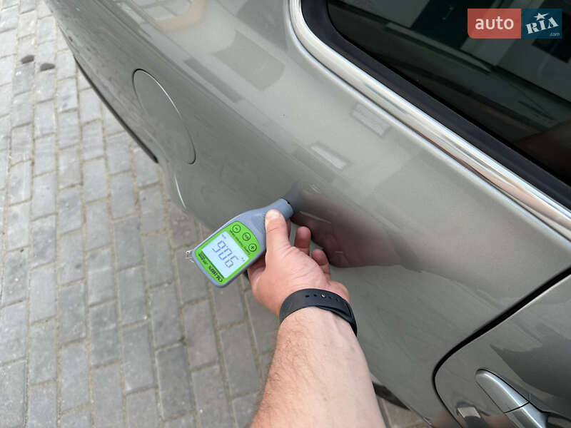 Седан Volkswagen Passat 2004 в Вінниці