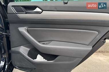 Универсал Volkswagen Passat 2017 в 