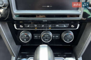 Седан Volkswagen Passat 2016 в 