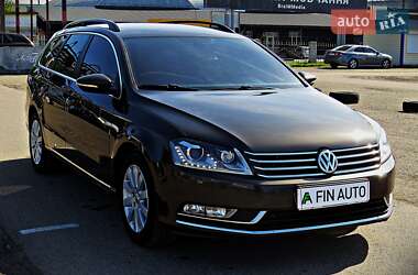 Универсал Volkswagen Passat 2013 в 