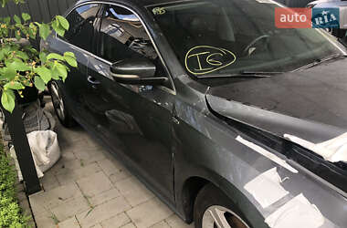 Седан Volkswagen Passat 2013 в 
