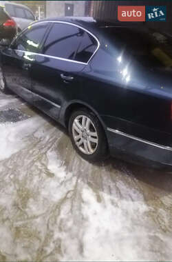 Седан Volkswagen Passat 2006 в 