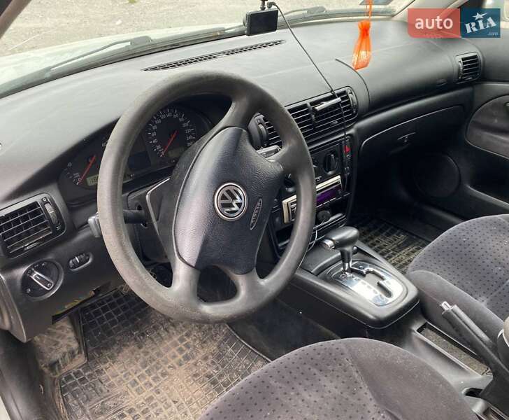 Универсал Volkswagen Passat 2000 в Тернополе