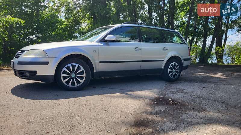 Універсал Volkswagen Passat 2003 в Дніпрі фото 2 Універсал Volkswagen Passat 2003 в Дніпрі