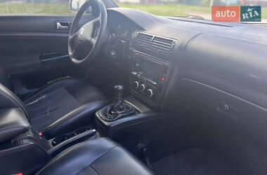 Седан Volkswagen Passat 1997 в 