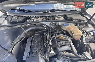 Седан Volkswagen Passat 1997 в 