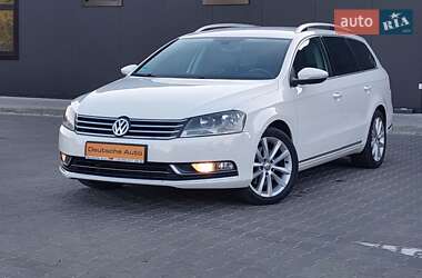 Універсал Volkswagen Passat 2012 в 