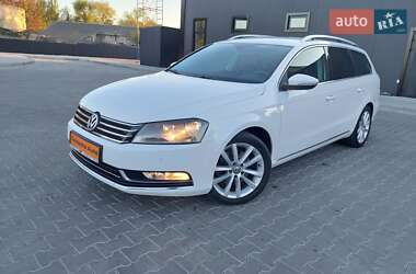 Універсал Volkswagen Passat 2012 в 