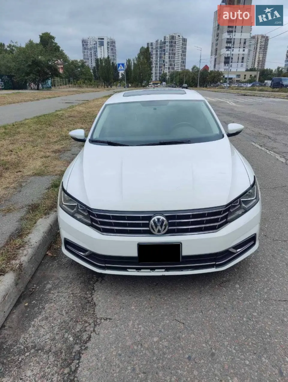 2016 Volkswagen Passat - мініатюра 32