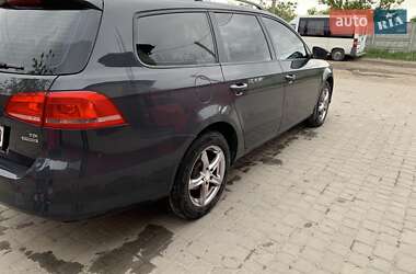 Універсал Volkswagen Passat 2011 в 
