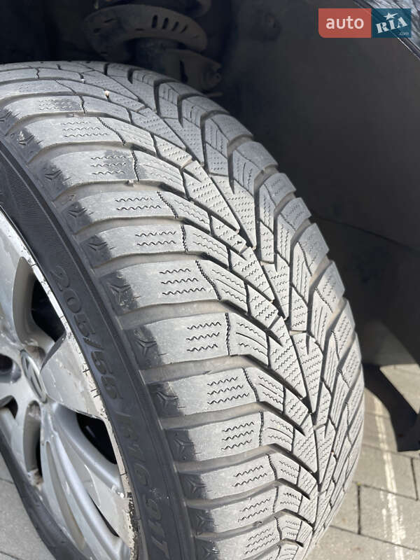 Універсал Volkswagen Passat 2008 в Одесі