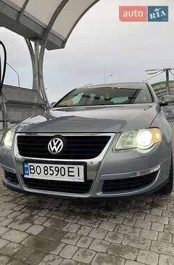 Универсал Volkswagen Passat 2010 в Бережанах