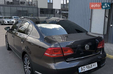 Седан Volkswagen Passat 2013 в 