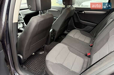 Універсал Volkswagen Passat 2012 в 
