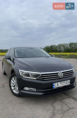 Седан Volkswagen Passat 2019 в Тальном