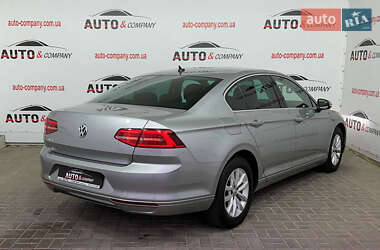 Седан Volkswagen Passat 2019 в 