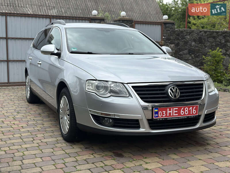 Універсал Volkswagen Passat 2010 в Вінниці