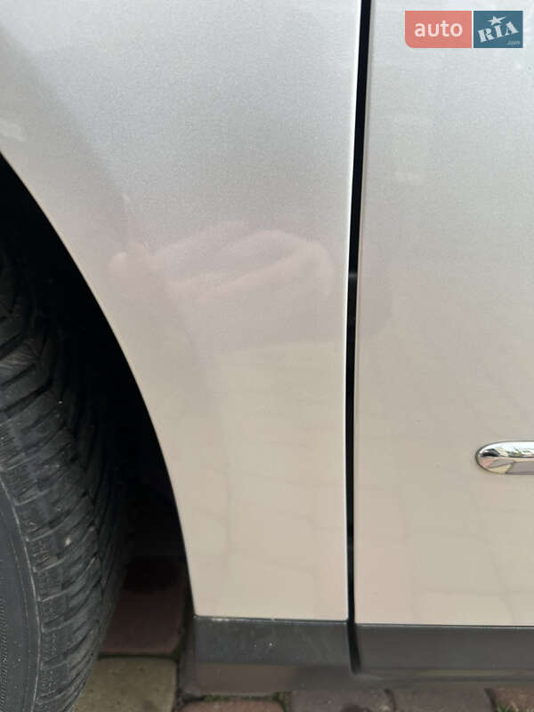Універсал Volkswagen Passat 2010 в Вінниці