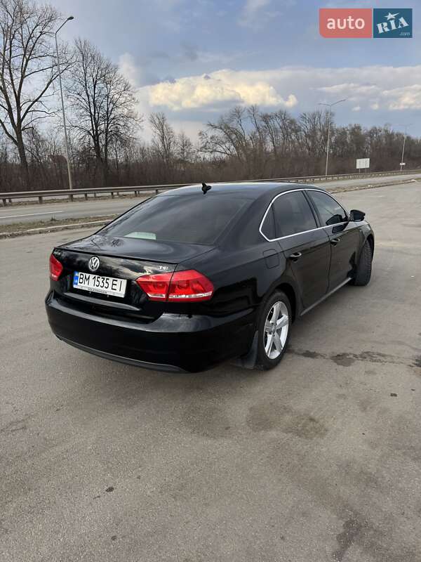 Седан Volkswagen Passat 2015 в Сумах
