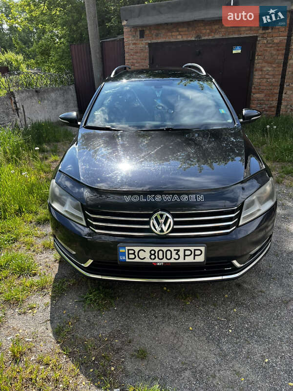 Volkswagen Passat 2011
