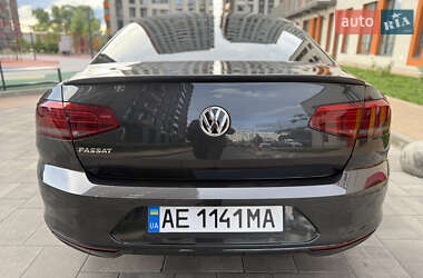Седан Volkswagen Passat 2018 в 
