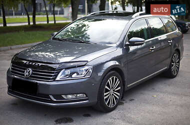 Универсал Volkswagen Passat 2014 в Южном