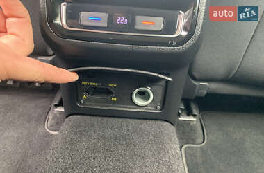 Универсал Volkswagen Passat 2019 в 