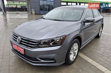 Седан Volkswagen Passat 2016 в 