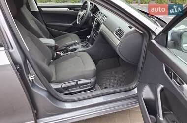 Седан Volkswagen Passat 2016 в 