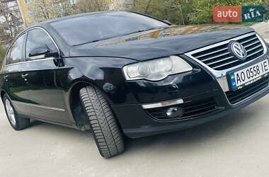 Седан Volkswagen Passat 2007 в Ужгороді